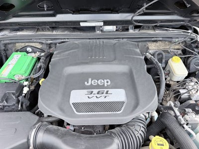 2013 Jeep Wrangler Unlimited Sahara