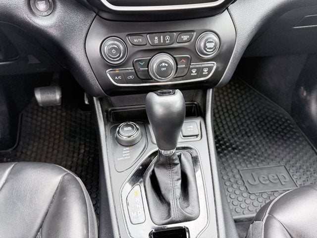 2020 Jeep Cherokee Altitude