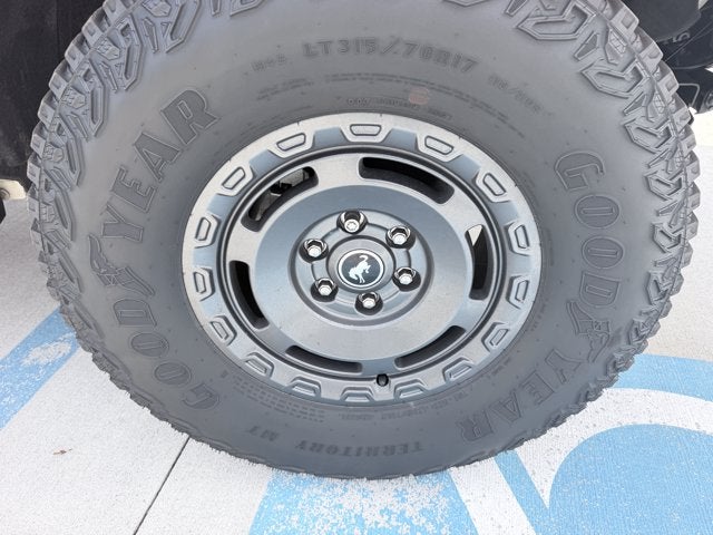 2022 Ford Bronco Base