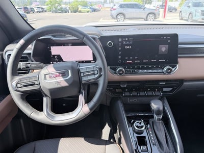 2024 GMC Canyon 4WD AT4