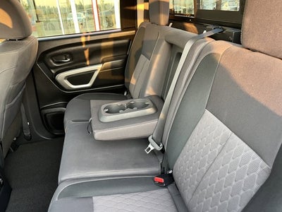 2024 Nissan Titan SV