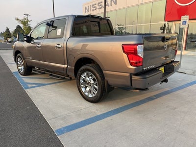 2024 Nissan Titan SV