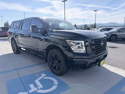 2023 Nissan Titan SV