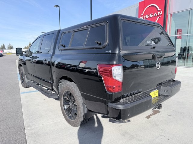 2023 Nissan Titan SV