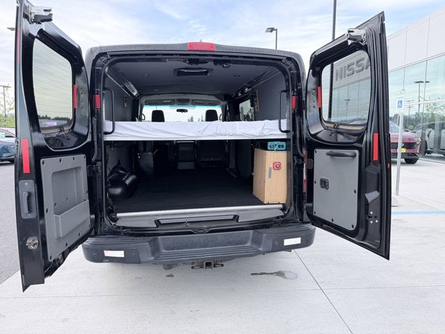 2016 Nissan NV SV