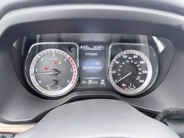 2017 Nissan Titan XD SL