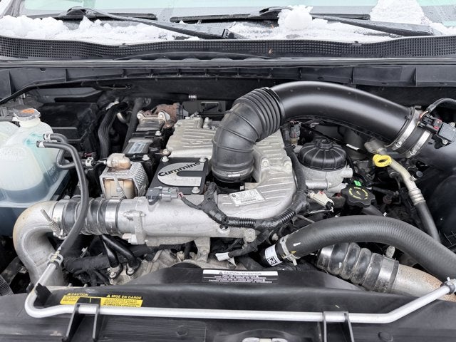 2017 Nissan Titan XD SL