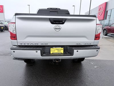 2017 Nissan Titan XD SL