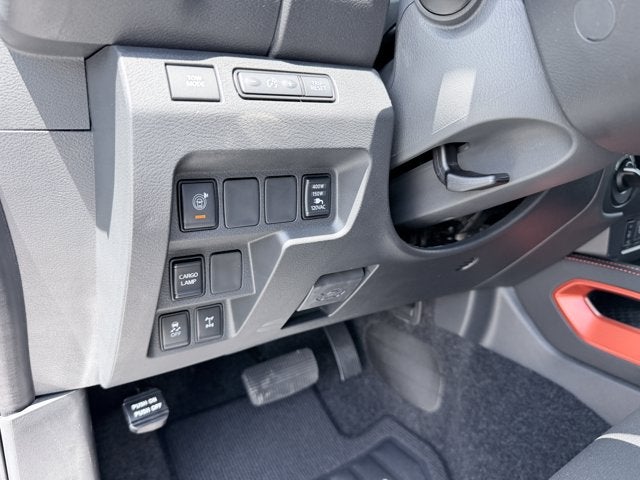 2026 Nissan Frontier PRO-4X w/R Package