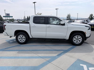 2022 Nissan Frontier SV