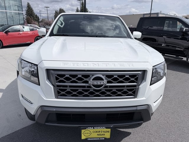 2024 Nissan Frontier SV
