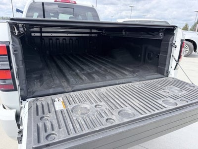 2024 Nissan Frontier SV