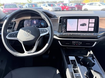 2025 Volkswagen Atlas 2.0T SE w/Technology