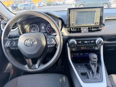2022 Toyota RAV4 XLE