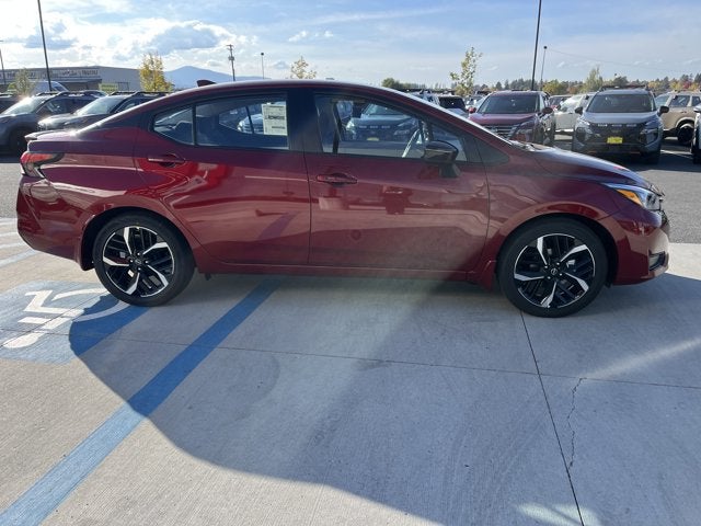 2025 Nissan Versa SR