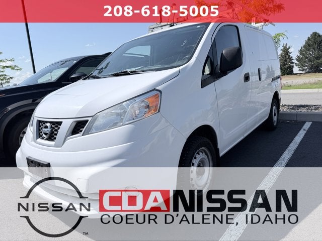 2020 Nissan NV200 S's photo
