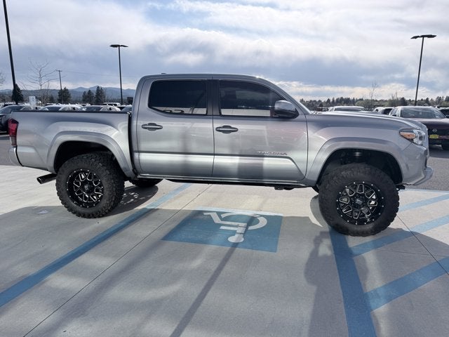 2018 Toyota Tacoma TRD Sport