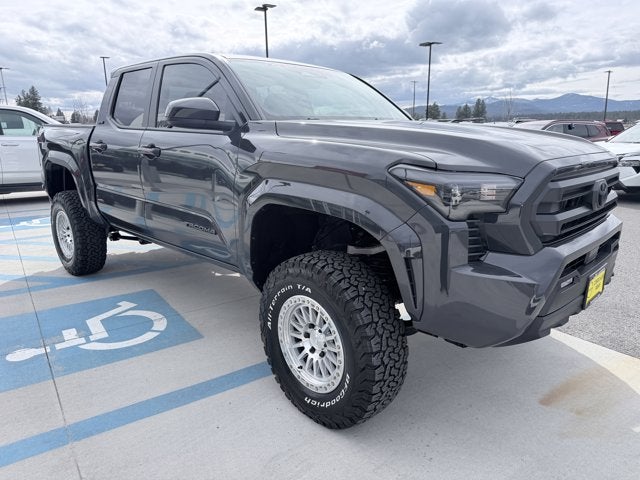 2026 Toyota Tacoma 4WD SR5