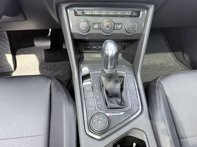 2018 Volkswagen Tiguan SE