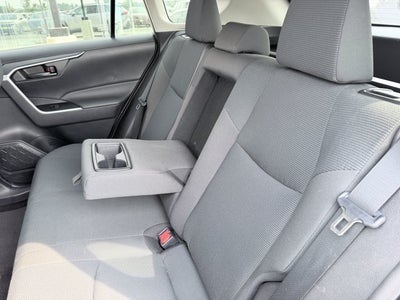 2022 Toyota RAV4 Hybrid LE