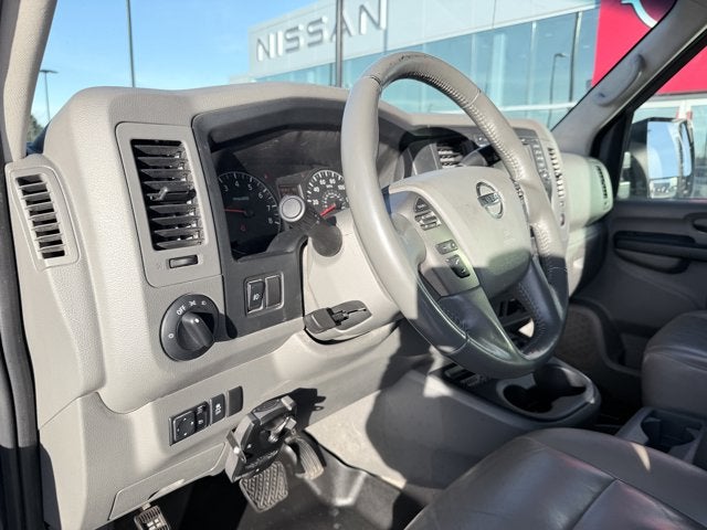 2018 Nissan NV Passenger NV3500 HD SL