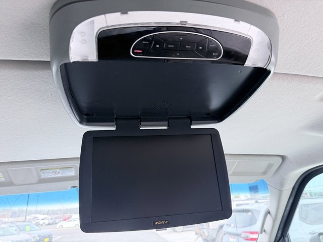 2017 Nissan NV Passenger SL