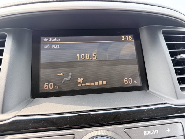 2014 Nissan Pathfinder SV