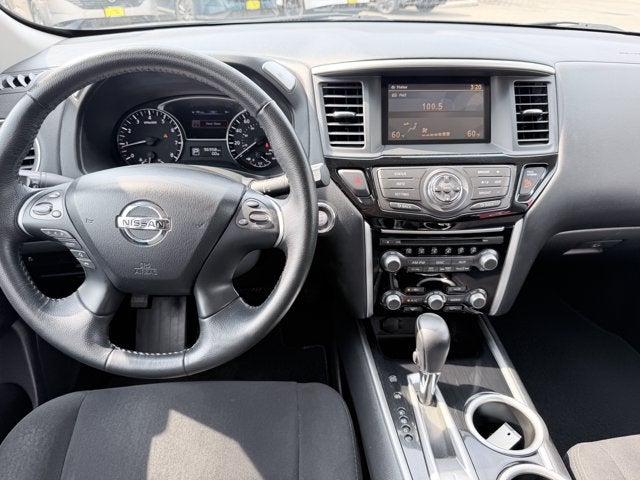 2014 Nissan Pathfinder SV