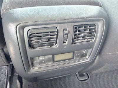 2014 Nissan Pathfinder SV