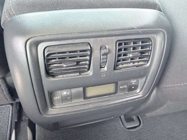 2014 Nissan Pathfinder SV