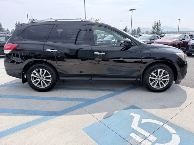 2014 Nissan Pathfinder SV