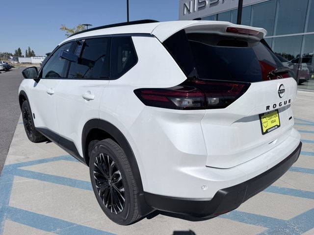 2026 Nissan Rogue Dark Armor