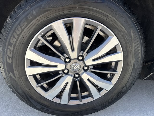 2019 Nissan Pathfinder SV