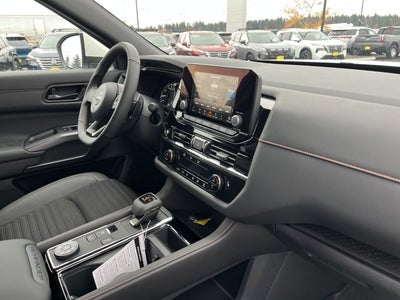 2025 Nissan Pathfinder Rock Creek