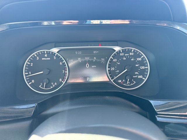 2022 Nissan Pathfinder SL