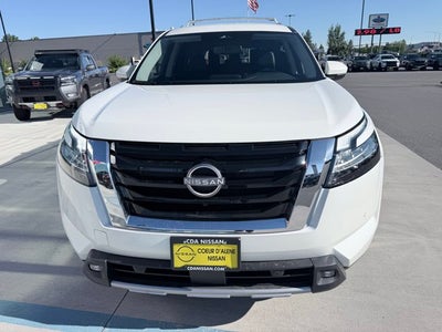 2022 Nissan Pathfinder SL