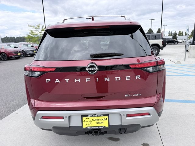 2023 Nissan Pathfinder SL