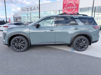 2026 Nissan Pathfinder SL