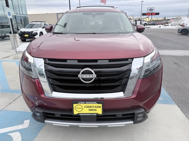 2025 Nissan Pathfinder Platinum