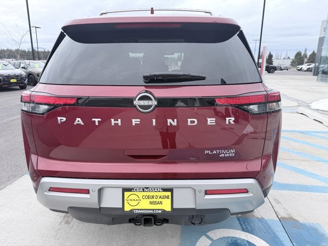 2025 Nissan Pathfinder Platinum