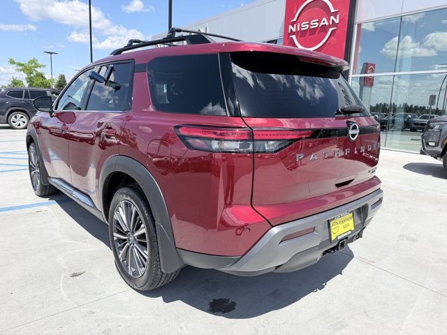 2026 Nissan Pathfinder Platinum