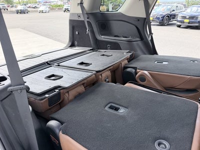 2023 Nissan Pathfinder Platinum