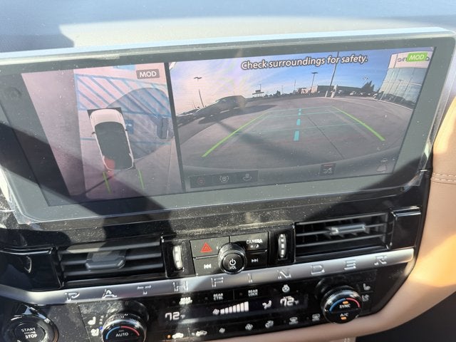 2026 Nissan Pathfinder Platinum