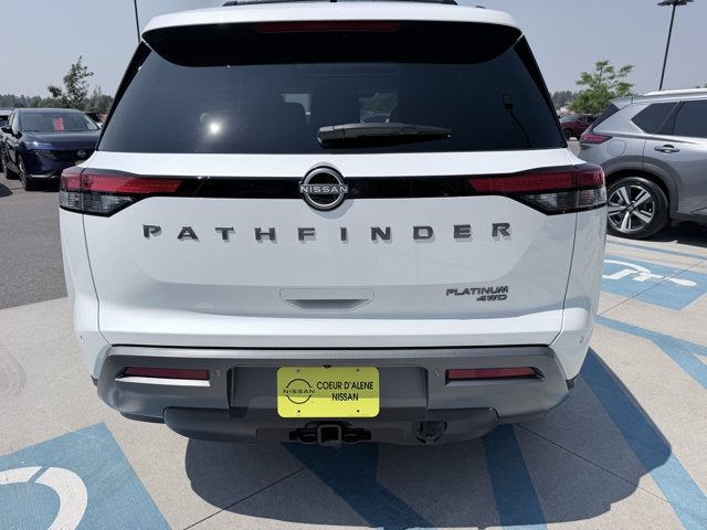 2026 Nissan Pathfinder Platinum