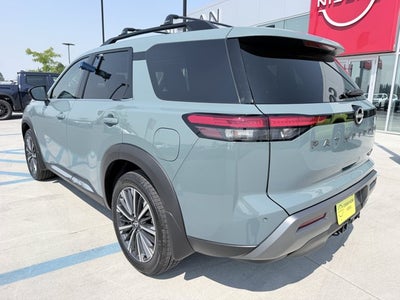 2026 Nissan Pathfinder Platinum