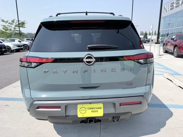 2026 Nissan Pathfinder Platinum