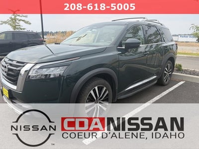 2023 Nissan Pathfinder Platinum