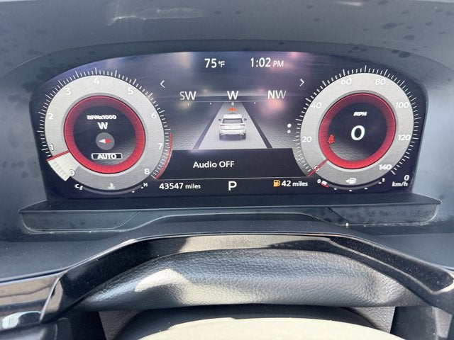 2023 Nissan Pathfinder Platinum