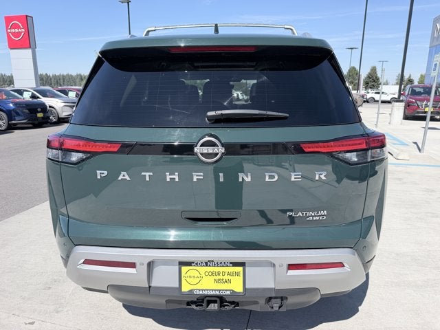 2023 Nissan Pathfinder Platinum