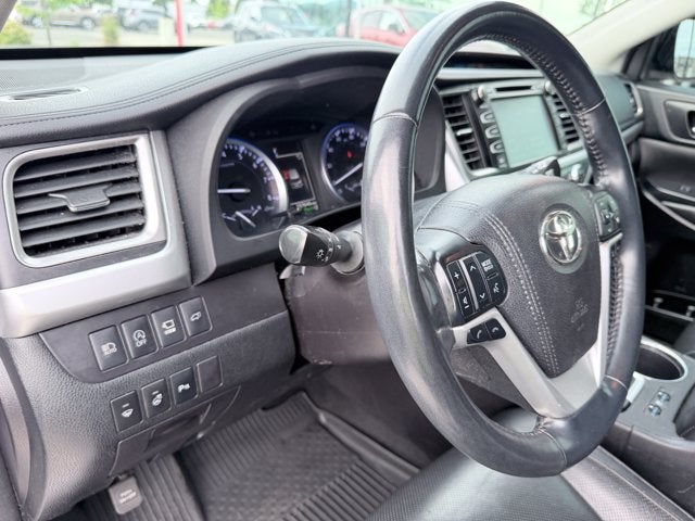 2018 Toyota Highlander Limited Platinum
